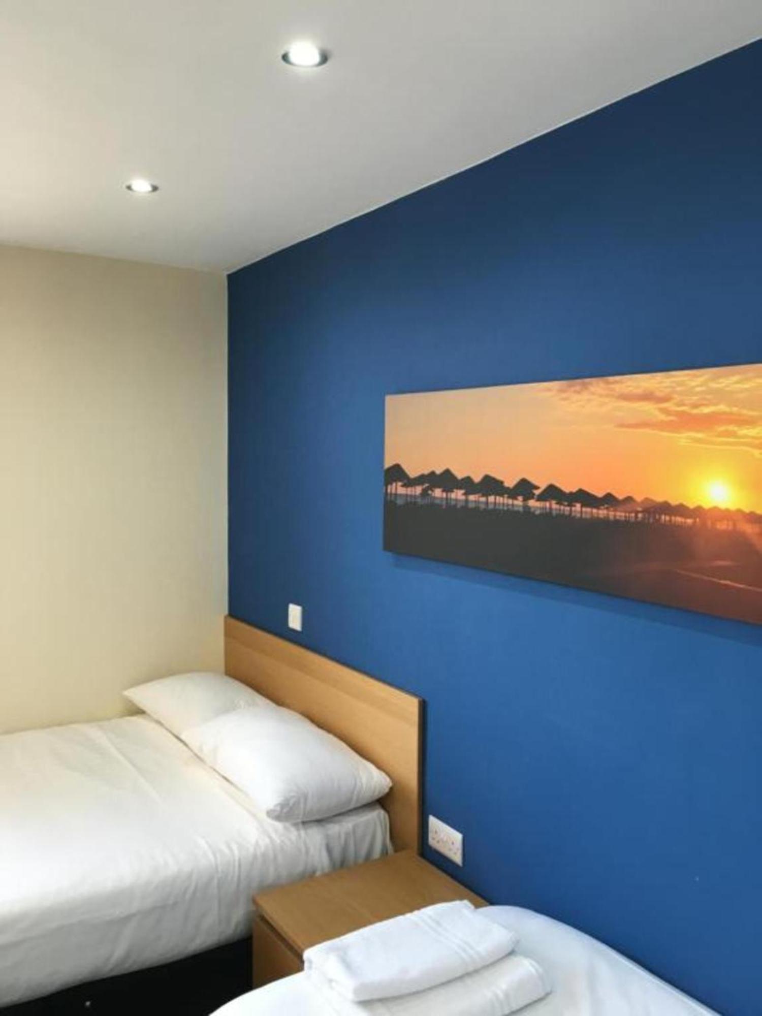 Oyo Wave Crest Hotel Blackpool Ngoại thất bức ảnh