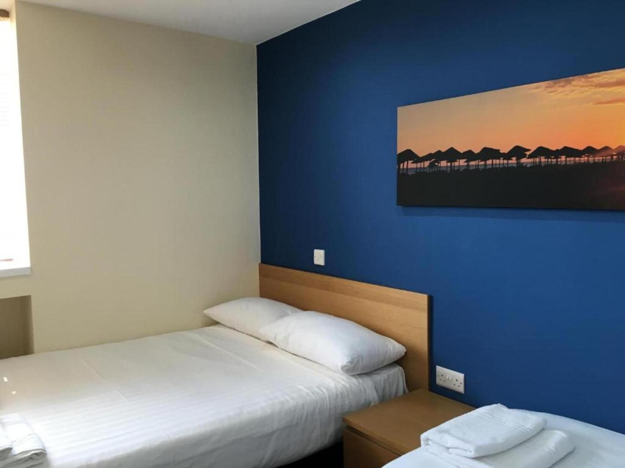 Oyo Wave Crest Hotel Blackpool Ngoại thất bức ảnh